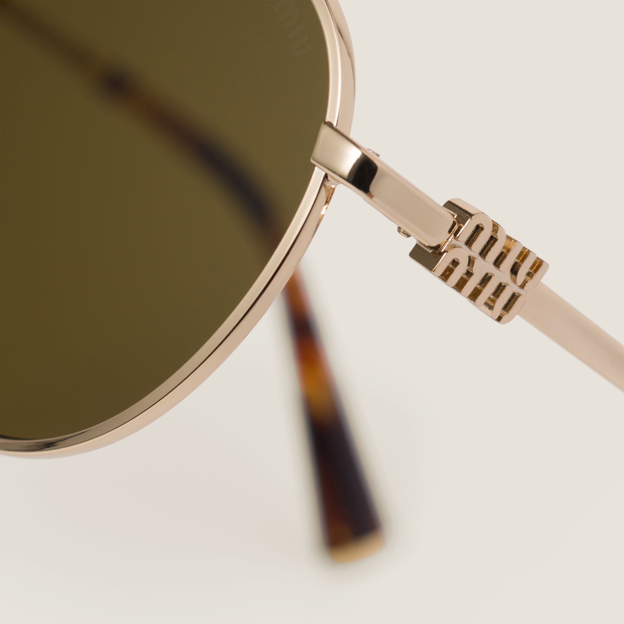 Miu Miu Logo sunglasses - Image 5
